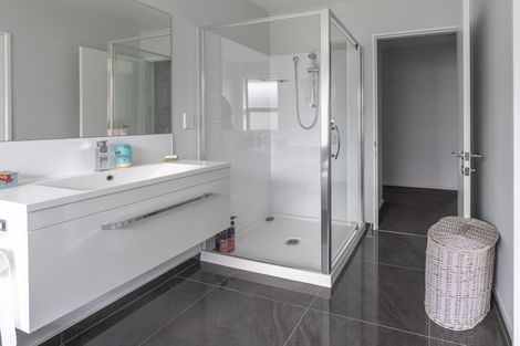 Photo of property in 12 Robalan Close, Halswell, Christchurch, 8025