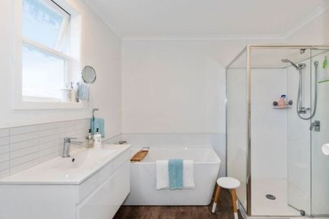 Photo of property in 15a Freemans Road, Otaki, 5512