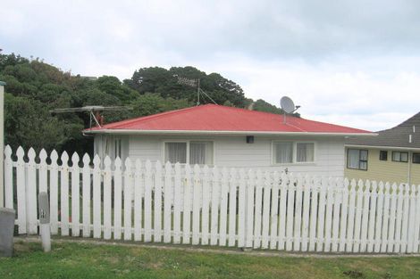 Photo of property in 5 Twomey Grove, Houghton Bay, Wellington, 6023