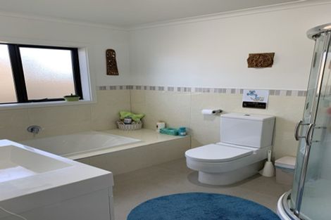 Photo of property in 37 Piwakawaka Court, Rototuna North, Hamilton, 3210