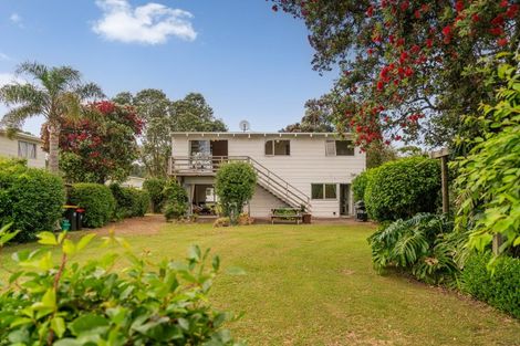 Photo of property in 54 Oyster Drive, Cooks Beach, Whitianga, 3591