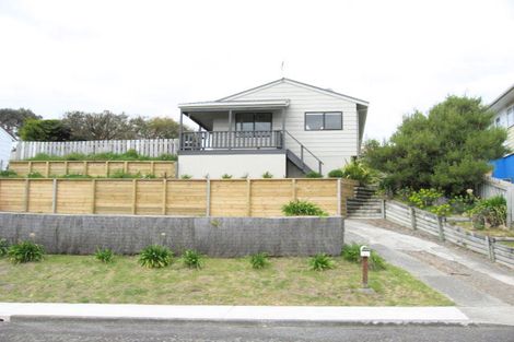 Photo of property in 30 Pitoitoi Street, Otaihanga, Paraparaumu, 5036
