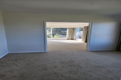 Photo of property in 2 View Road, Houghton Bay, Wellington, 6023