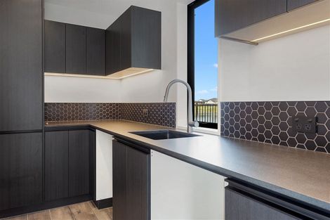 Photo of property in 44 Tiritiri Moana Drive, Pegasus, 7612