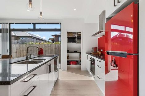 Photo of property in 1 Fermi Lane, Papakura, 2110