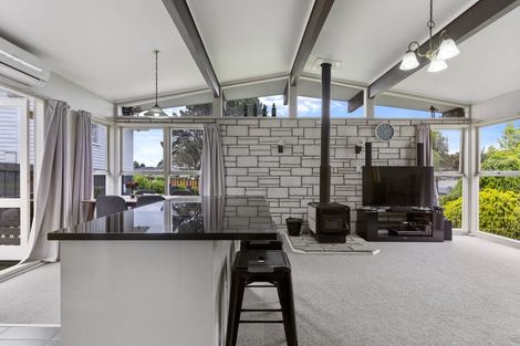 Photo of property in 93 Crawford Avenue, Mangere Bridge, Auckland, 2022