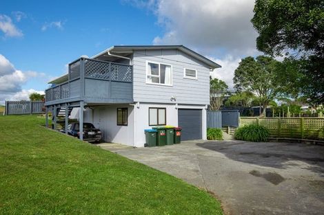 Photo of property in 4 Morning View, Titahi Bay, Porirua, 5022