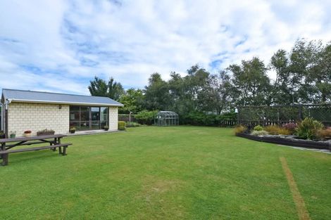 Photo of property in 17 Aloway Street, Wallacetown, 9816