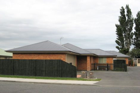 Photo of property in 64 Fuller Street, Kaiapoi, 7630