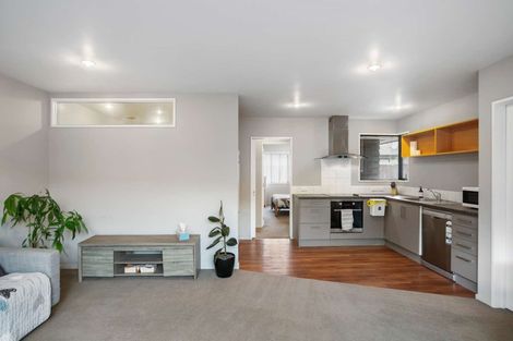 Photo of property in 4/13 Elizabeth Street, Riccarton, Christchurch, 8011