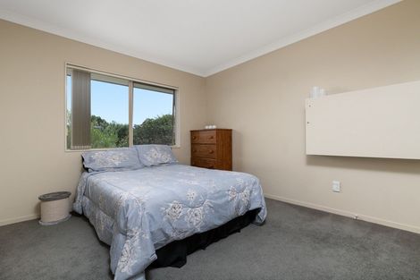Photo of property in 61 Oteki Park Drive, Welcome Bay, Tauranga, 3112