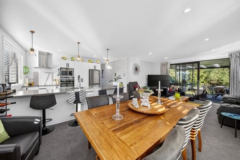 Photo of property in 23 Tarata Grove, Lansdowne, Masterton, 5810
