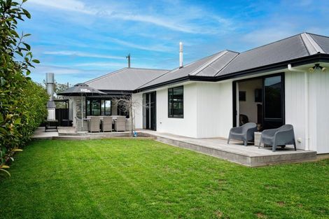 Photo of property in 131 Arataki Road, Havelock North, 4130
