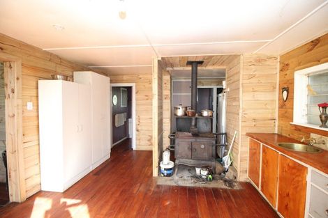 Photo of property in 141 Valley Road, Woodville, 4998