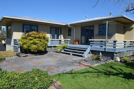 Photo of property in 33 Ranch Road, Mount Maunganui, 3116