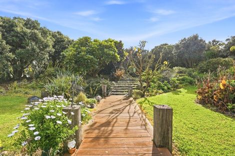 Photo of property in 37 Longbeach Drive, Castlecliff, Whanganui, 4501