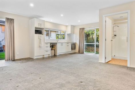 Photo of property in 14 Withells Road, Avonhead, Christchurch, 8042