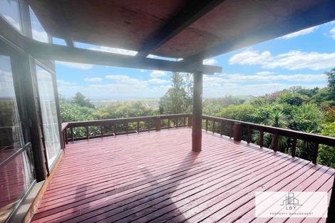 Photo of property in 112 Point View Drive, East Tamaki Heights, Auckland, 2016