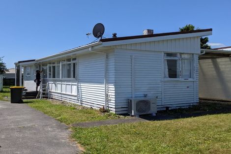Photo of property in 9 Temuera Street, Otaki, 5512