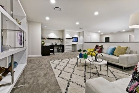 Photo of property in 13 Henry Blyth Lane, Greenhithe, Auckland, 0632