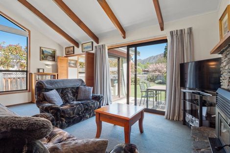 Photo of property in 17b Devon Street, Arrowtown, 9302