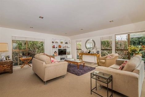 Photo of property in 2/4 Prospect Terrace, Milford, Auckland, 0620