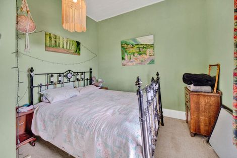 Photo of property in 11 High Street, Eltham, 4322