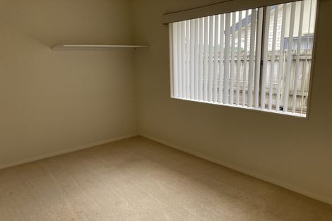 Photo of property in 32 Maurice Borich Place, Henderson, Auckland, 0610