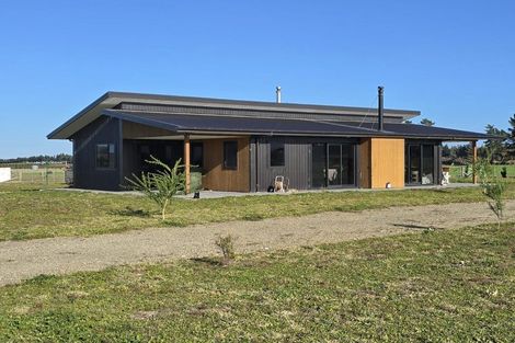 Photo of property in 171 Innes Road, Amberley, 7482