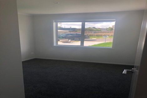 Photo of property in 2 Richardson Road, Omokoroa, 3114