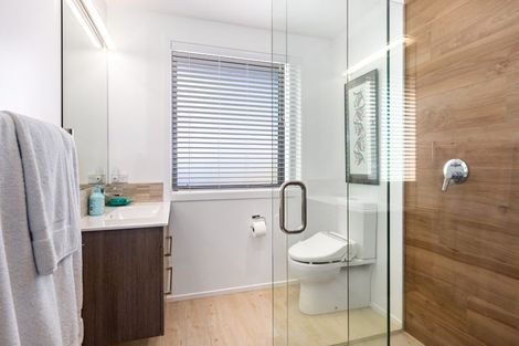 Photo of property in 5 Margaret Shields Avenue, Aotea, Porirua, 5024