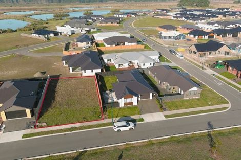 Photo of property in 26 Awatere Street, Pegasus, 7612