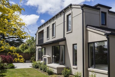 Photo of property in 42a Chateau Drive, Burnside, Christchurch, 8053