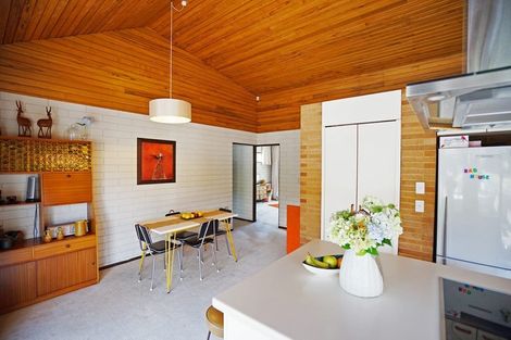 Photo of property in 28 Barlow Place, Chatswood, Auckland, 0626