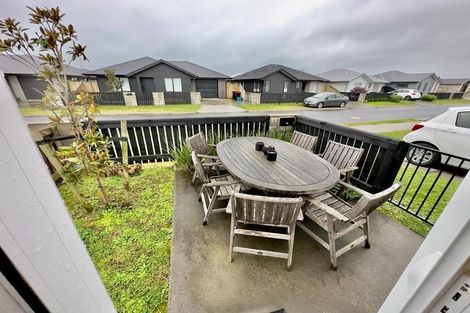 Photo of property in 124 Union Drive, Papamoa, 3118