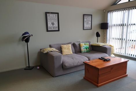 Photo of property in 50b Hawker Street, Mount Victoria, Wellington, 6011