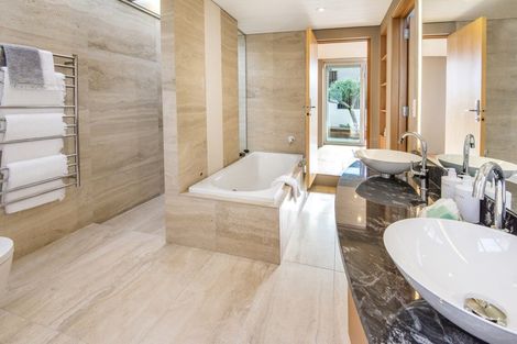 Photo of property in 31 Kitchener Road, Takapuna, Auckland, 0622