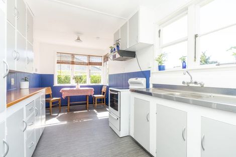 Photo of property in 4 Denz Street, Maeroa, Hamilton, 3200