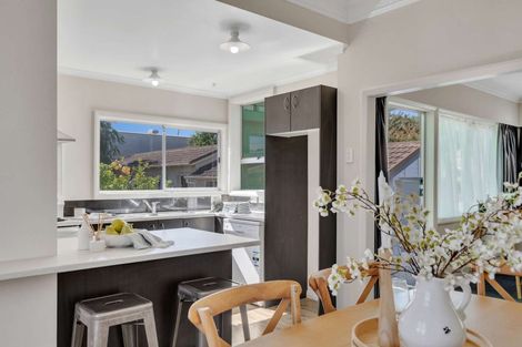 Photo of property in 38 Miro Street, Takaro, Palmerston North, 4410