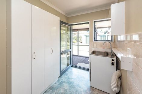 Photo of property in 12 Norfolk Drive, Otamatea, Whanganui, 4500