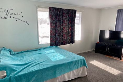 Photo of property in 109 Manuroa Road, Takanini, 2112