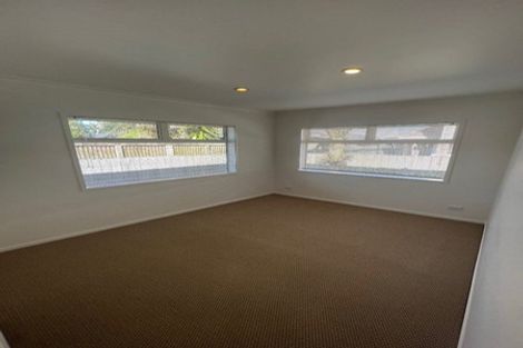 Photo of property in 4a Forest Glen, Orewa, 0931