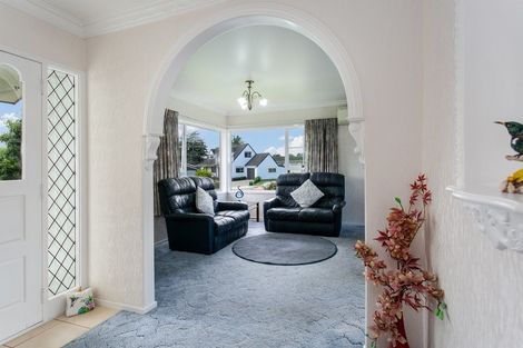 Photo of property in 31 Sheridan Crescent, Leamington, Cambridge, 3432