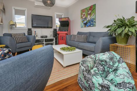 Photo of property in 20 Fitzroy Street, Papatoetoe, Auckland, 2104