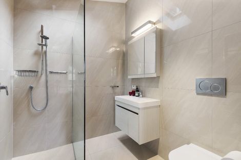 Photo of property in 48a-48b Anglesea Street, Freemans Bay, Auckland, 1011