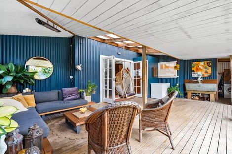 Photo of property in 6 Domain Road, Onerahi, Whangarei, 0110