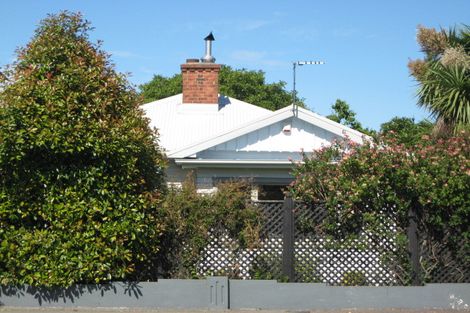 Photo of property in 26 North Parade, Richmond, Christchurch, 8013