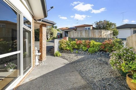 Photo of property in 77 Elan Place, Stanmore Bay, Whangaparaoa, 0932