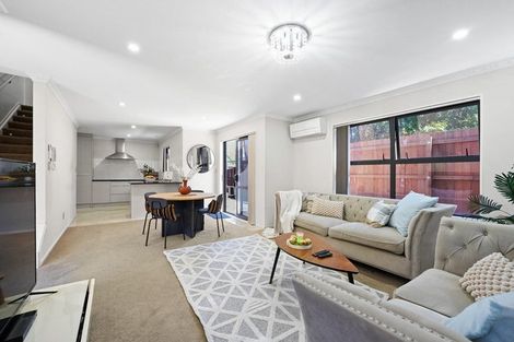 Photo of property in 187b Gray Avenue, Papatoetoe, Auckland, 2024