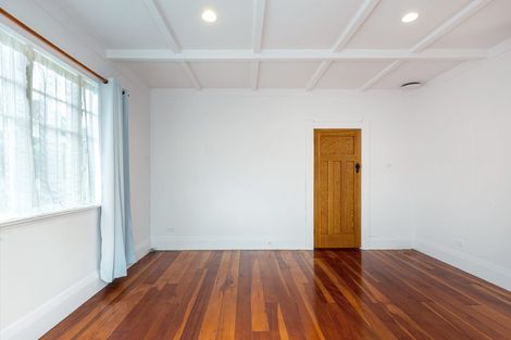 Photo of property in 2/13 Hart Road, Hauraki, Auckland, 0622